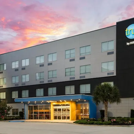 Tru By Hilton Lake Charles-3